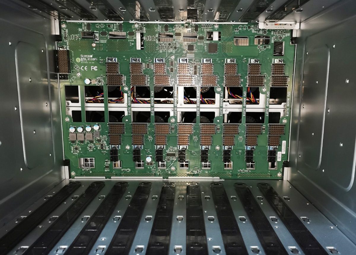 Bulgarian company ADSYS delivered a unique 8-processor server