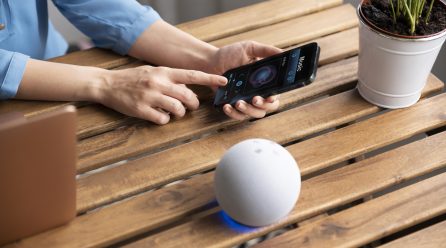 Samsung Develops Bixby Voice Assistant for Conversations