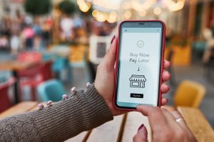 U.S. Court Ruling Forces Apple to Open App Store to Alternative Payments, Disrupts Mobile Commerce Landscape