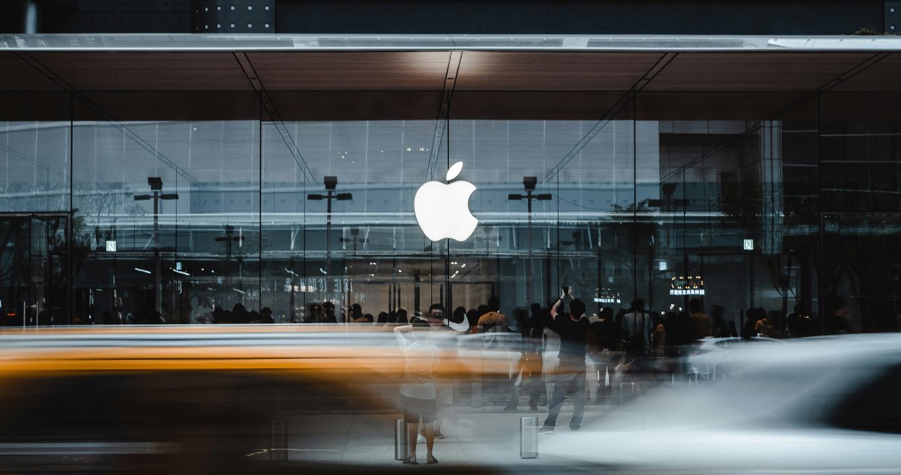 Apple iPhone 18 Pro Leak Signals Major Display Redesign