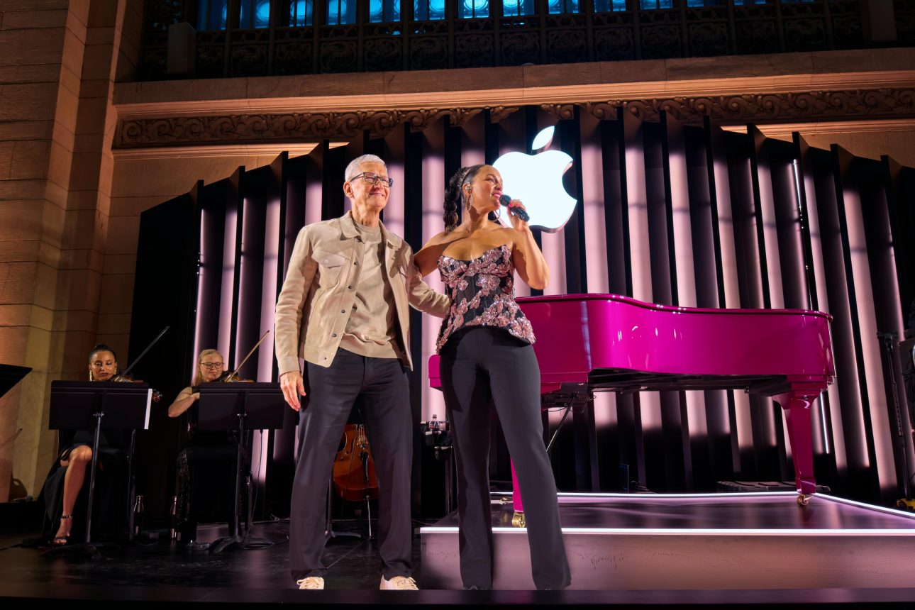 Apple Turns 50 With a Worldwide Celebration Bringing Fans and Stars Together